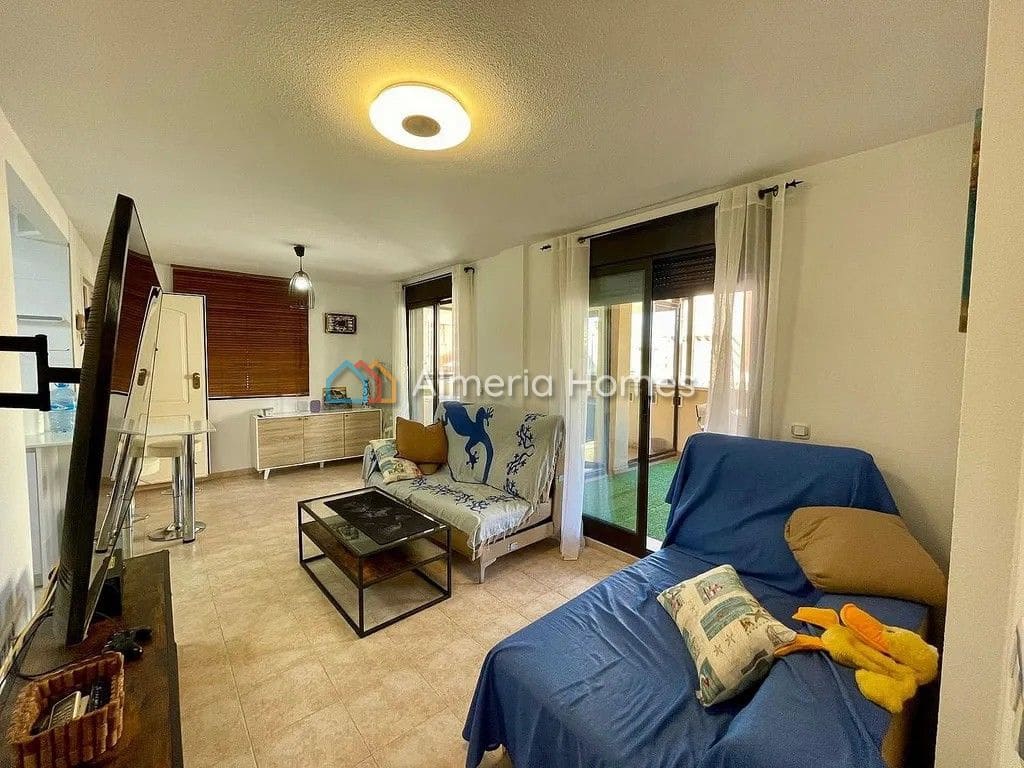 Apartamento de 2 habitaciones en Los Collados en venta con piscina - 159.500 € (Ref: 10057305)