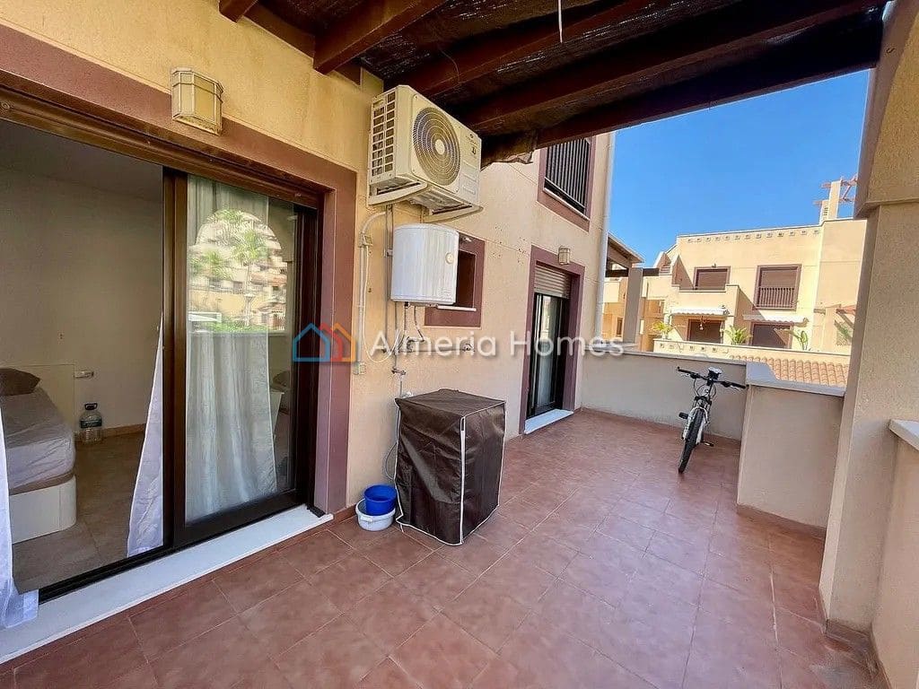 Apartamento de 2 habitaciones en Los Collados en venta con piscina - 159.500 € (Ref: 10057305)