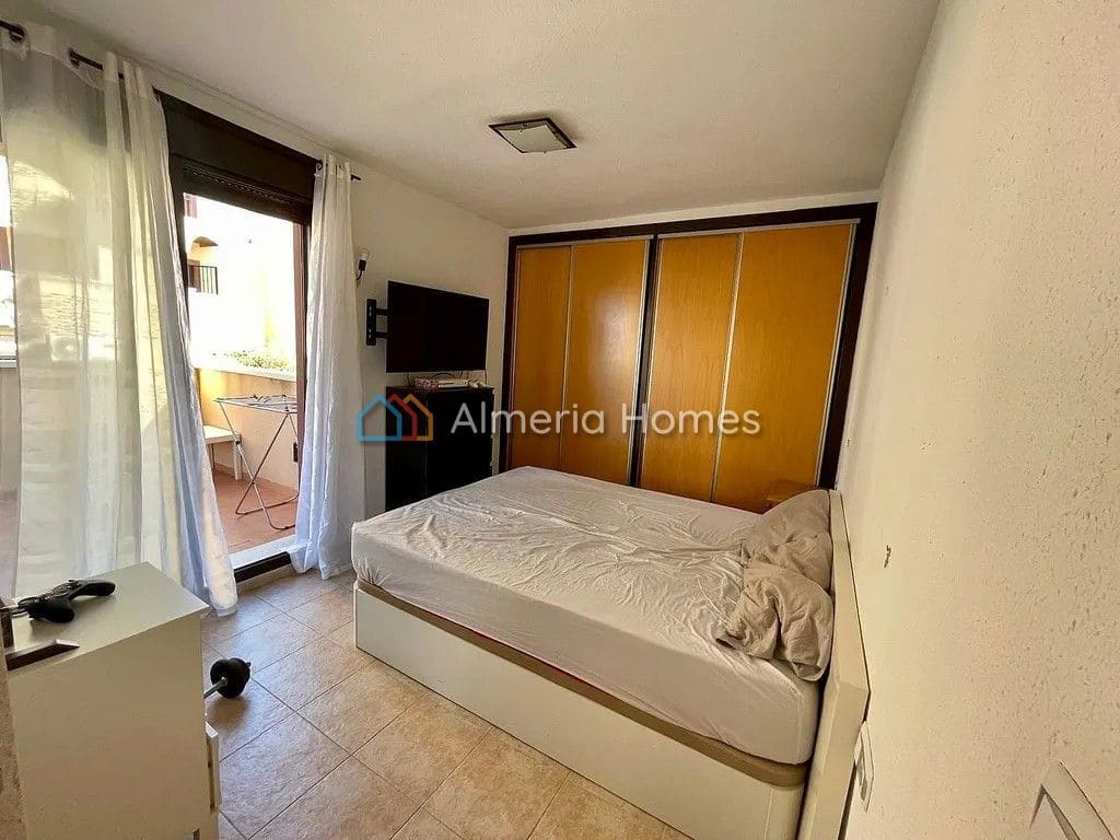 Apartamento de 2 habitaciones en Los Collados en venta con piscina - 159.500 € (Ref: 10057305)