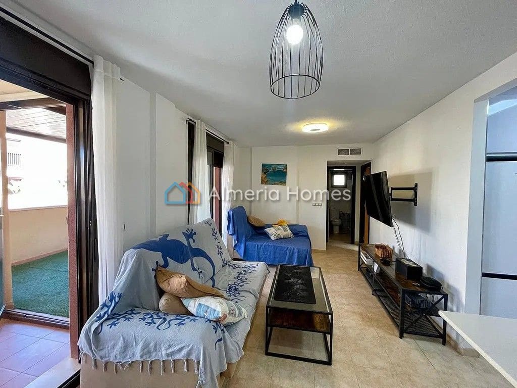 Apartamento de 2 habitaciones en Los Collados en venta con piscina - 159.500 € (Ref: 10057305)