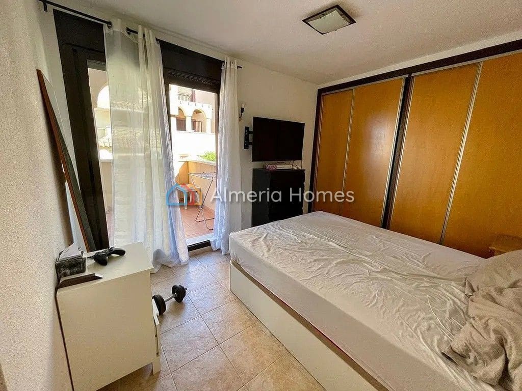 Apartamento de 2 habitaciones en Los Collados en venta con piscina - 159.500 € (Ref: 10057305)