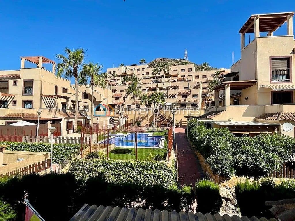 Apartamento de 2 habitaciones en Los Collados en venta con piscina - 159.500 € (Ref: 10057305)
