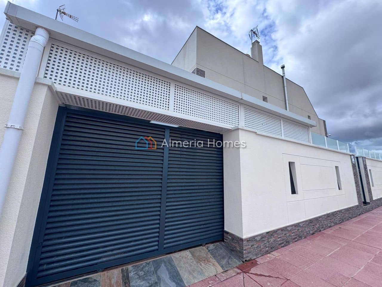 3 bedroom Townhouse for sale in Santiago de la Ribera with pool garage - € 290,000 (Ref: 10057307)