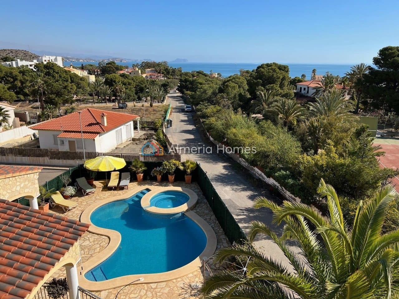 5 soverom Villa til salgs i Cala Panizo med svømmebasseng garasje - € 1 200 000 (Ref: 10057310)