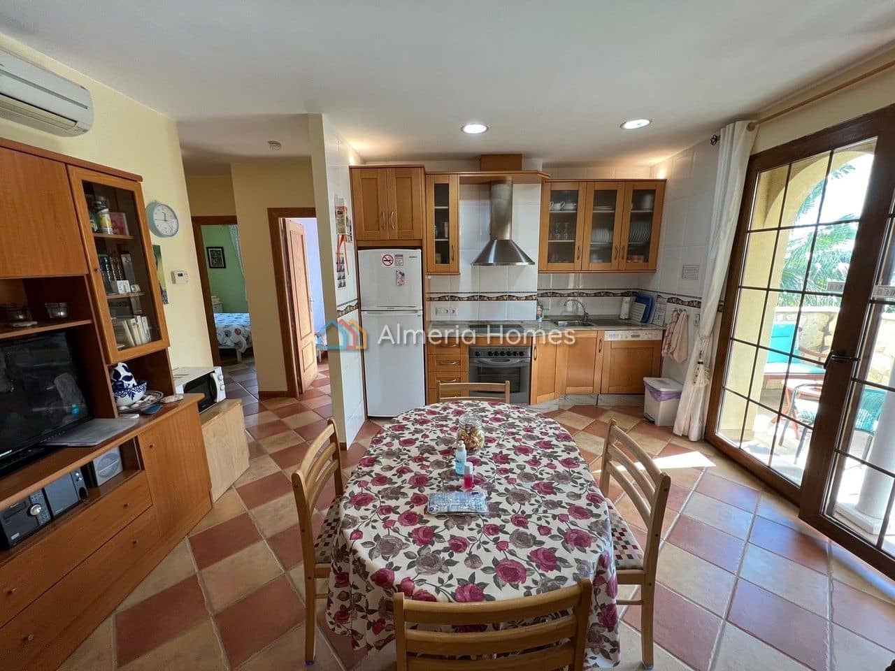 5 soverom Villa til salgs i Cala Panizo med svømmebasseng garasje - € 1 200 000 (Ref: 10057310)