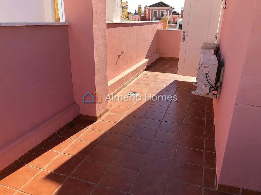2 Zimmer Haus zu verkaufen in San Juan de los Terreros mit Pool - 228.000 € (Ref: 10057312)