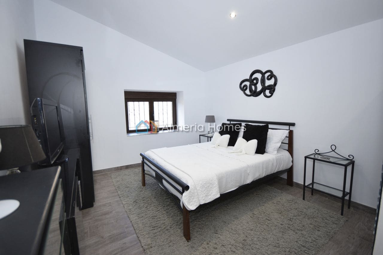 5 chambre Finca/Maison de Campagne à vendre à Albox avec garage - 325 000 € (Ref: 10062728)