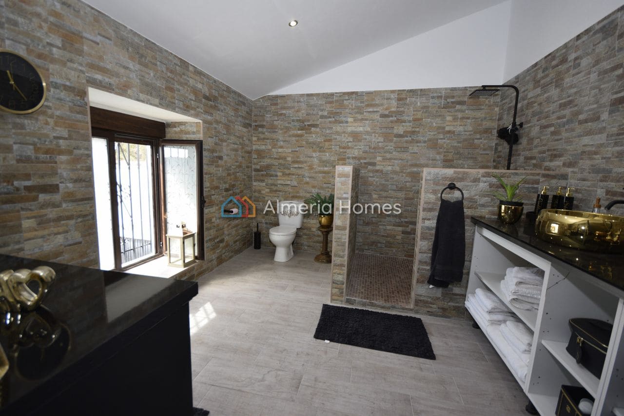 5 chambre Finca/Maison de Campagne à vendre à Albox avec garage - 325 000 € (Ref: 10062728)