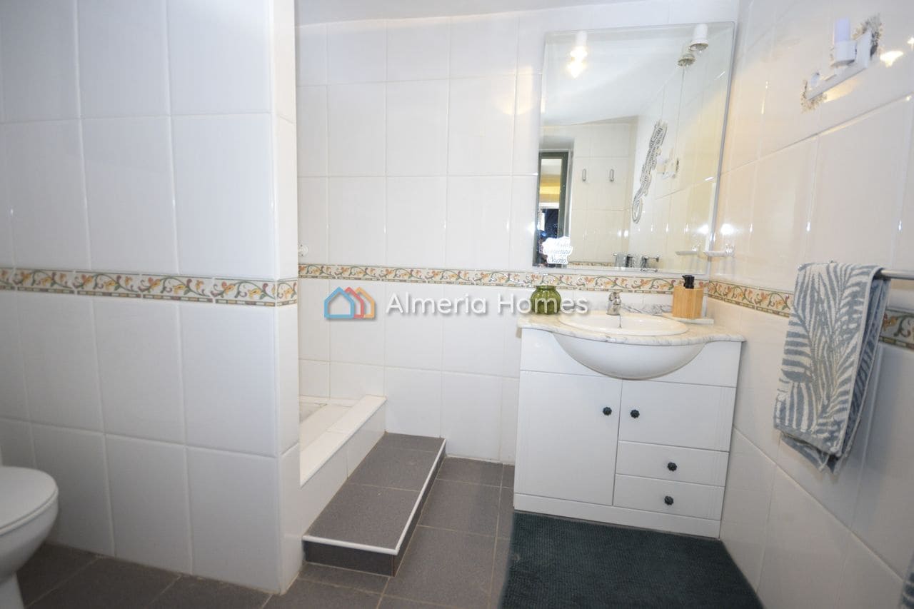 5 chambre Finca/Maison de Campagne à vendre à Albox avec garage - 325 000 € (Ref: 10062728)
