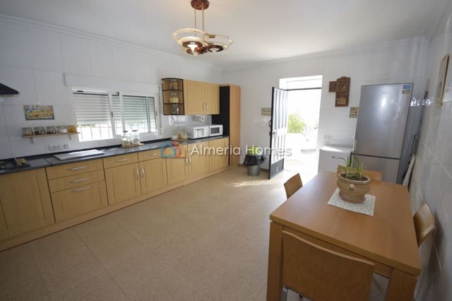 5 chambre Finca/Maison de Campagne à vendre à Albox avec garage - 325 000 € (Ref: 10062728)