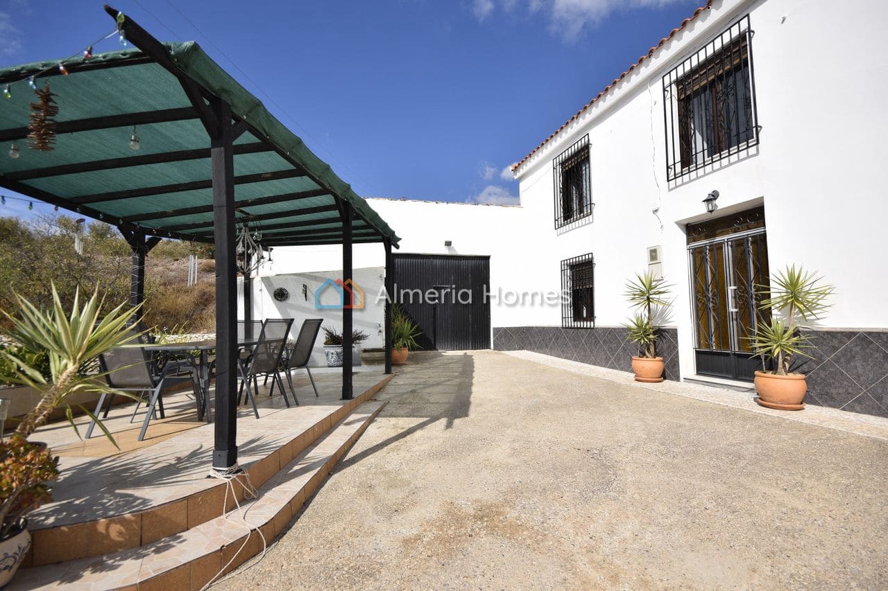 5 chambre Finca/Maison de Campagne à vendre à Albox avec garage - 325 000 € (Ref: 10062728)