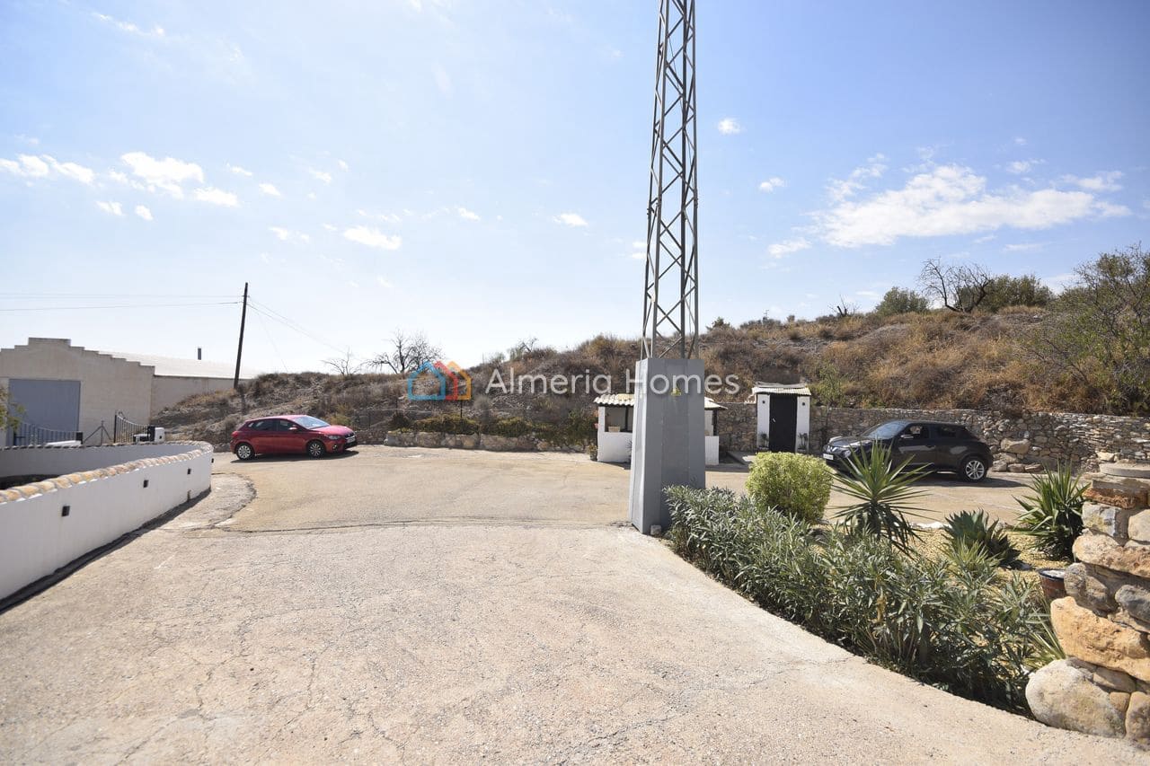 5 bedroom Finca/Country House for sale in Albox with pool garage - € 325,000 (Ref: 10062728)