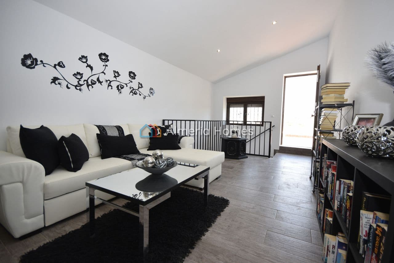 5 bedroom Finca/Country House for sale in Albox with pool garage - € 325,000 (Ref: 10062728)