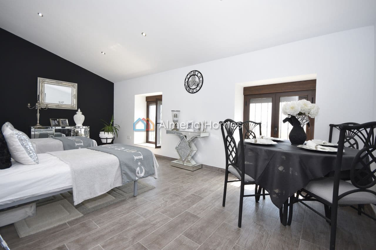 5 bedroom Finca/Country House for sale in Albox with pool garage - € 325,000 (Ref: 10062728)