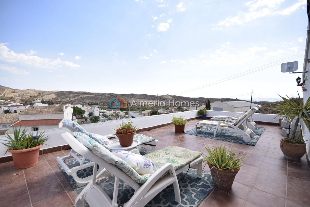 5 bedroom Finca/Country House for sale in Albox with pool garage - € 325,000 (Ref: 10062728)
