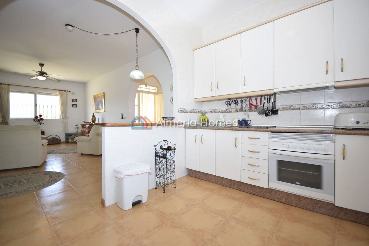 3 soveværelse Villa til salg i Albox med swimmingpool garage - € 199.995 (Ref: 10088592)