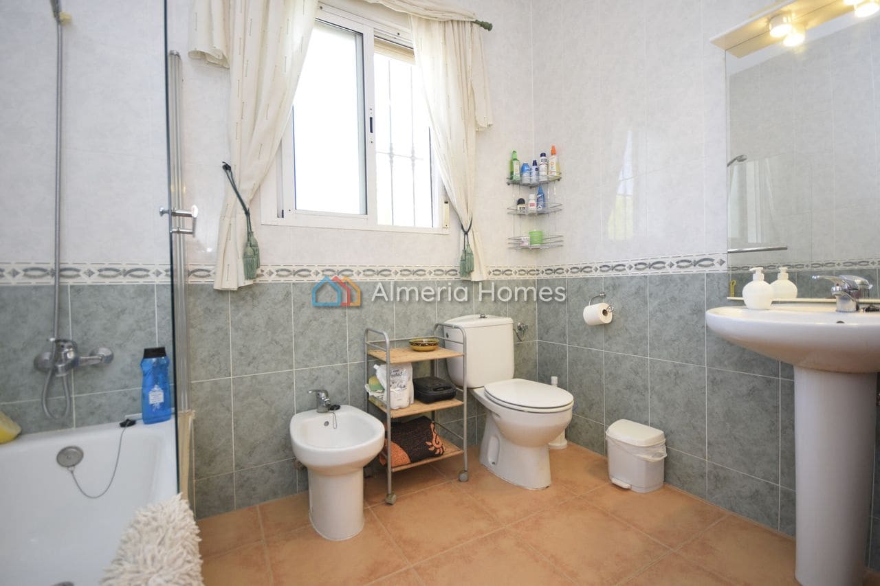 3 soveværelse Villa til salg i Albox med swimmingpool garage - € 199.995 (Ref: 10088592)