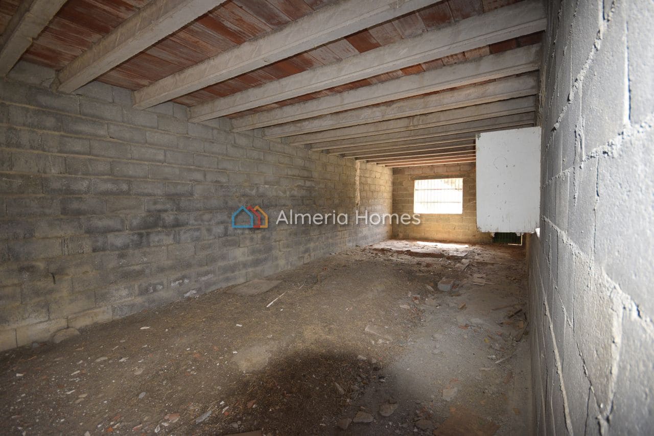 Chalet de 3 habitaciones en Zurgena en venta con piscina garaje - 125.000 € (Ref: 10095635)