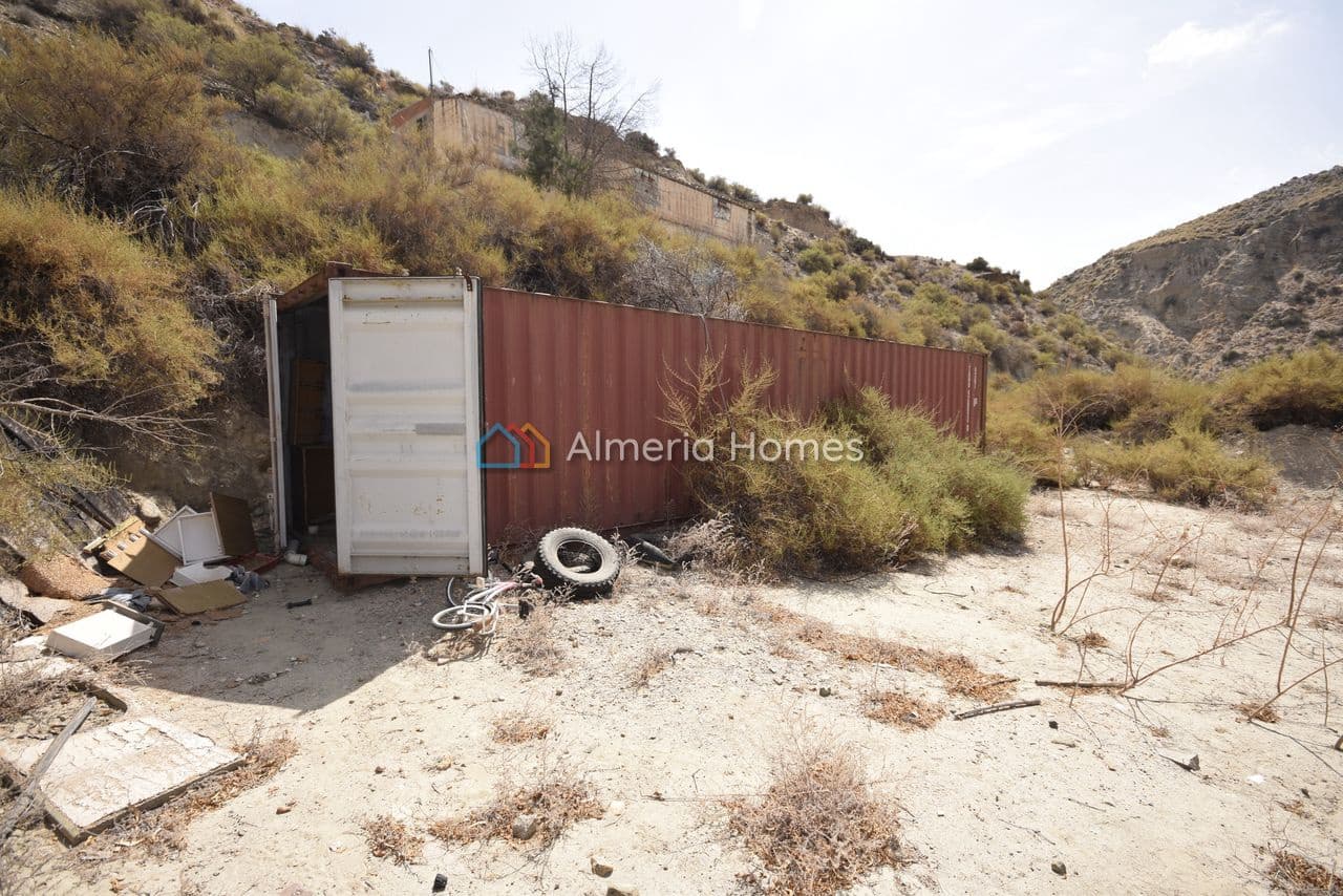 Chalet de 3 habitaciones en Zurgena en venta con piscina garaje - 125.000 € (Ref: 10095635)