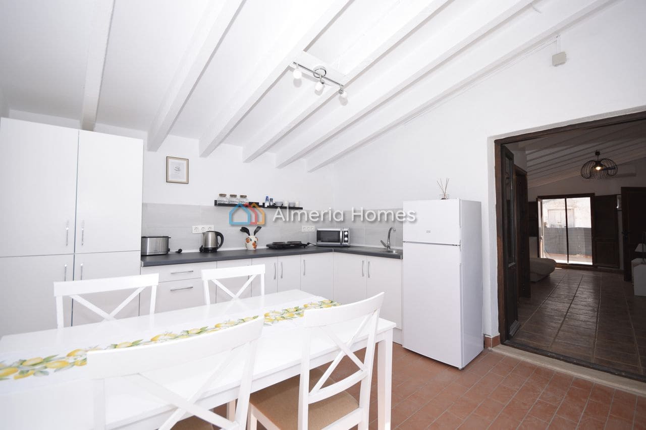 4 slaapkamer Finca/Landhuis te koop in Albox met garage - € 179.995 (Ref: 10098925)