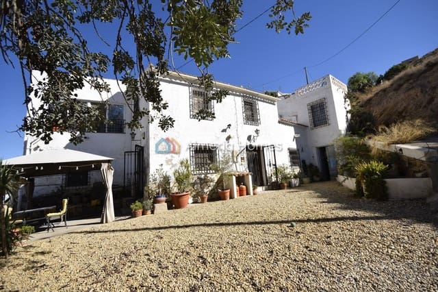 4 slaapkamer Finca/Landhuis te koop in Albox met garage - € 179.995 (Ref: 10098925)