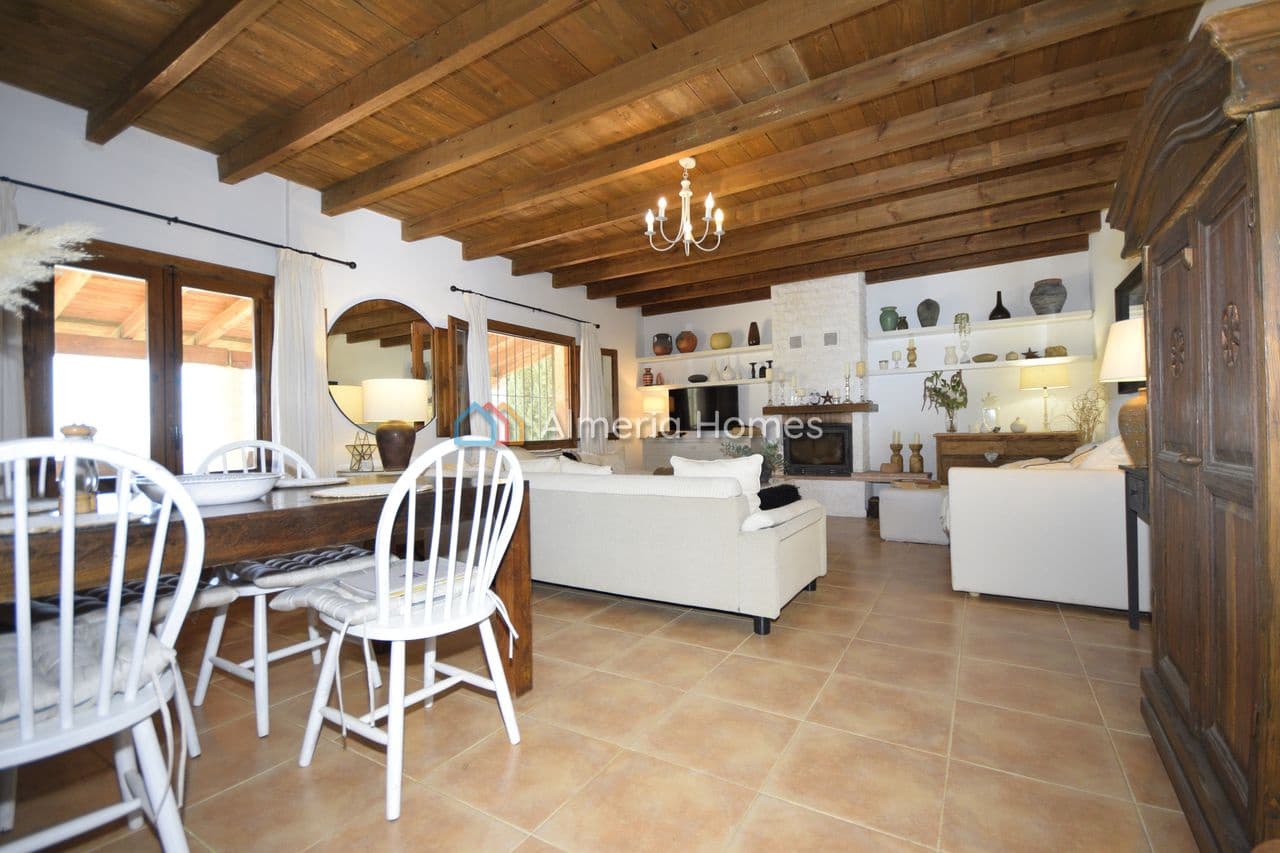 4 bedroom Villa for sale in Velez-Blanco - € 247,500 (Ref: 10112104)
