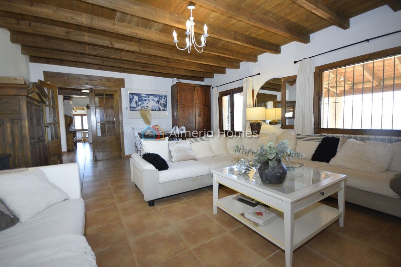 4 bedroom Villa for sale in Velez-Blanco - € 247,500 (Ref: 10112104)