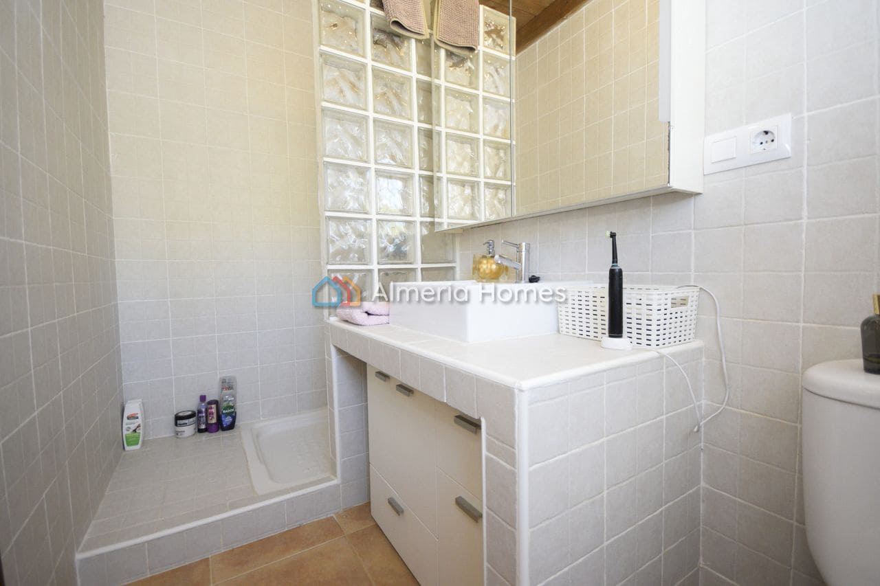 4 bedroom Villa for sale in Velez-Blanco - € 247,500 (Ref: 10112104)