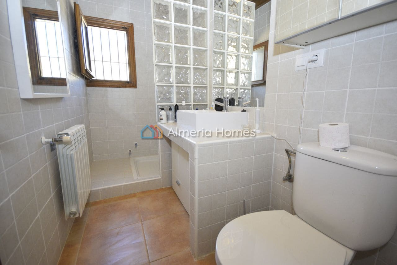 4 bedroom Villa for sale in Velez-Blanco - € 247,500 (Ref: 10112104)