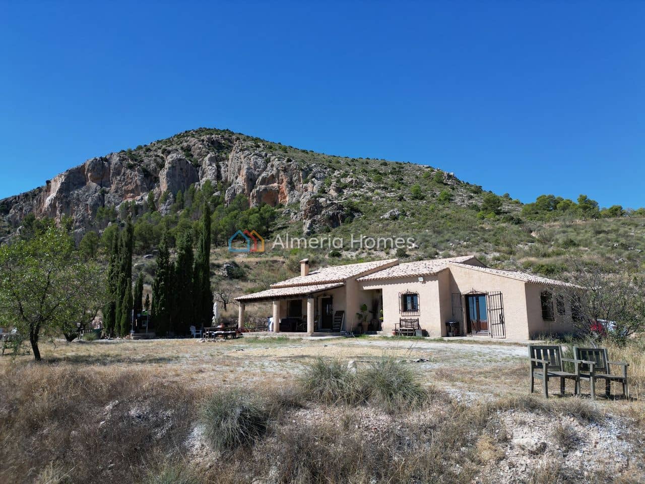 4 bedroom Villa for sale in Velez-Blanco - € 247,500 (Ref: 10112104)