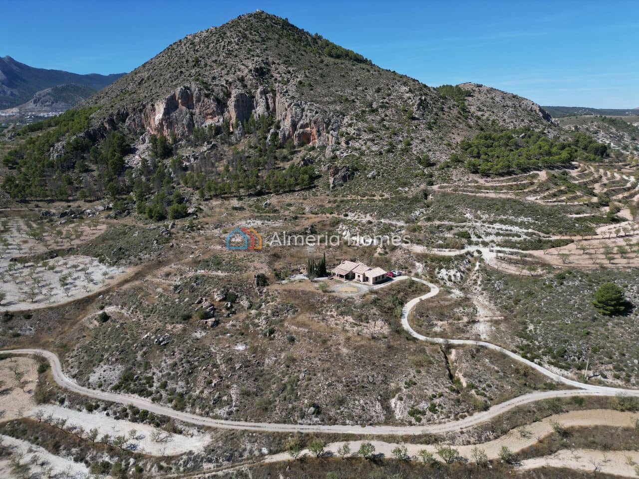 4 bedroom Villa for sale in Velez-Blanco - € 247,500 (Ref: 10112104)