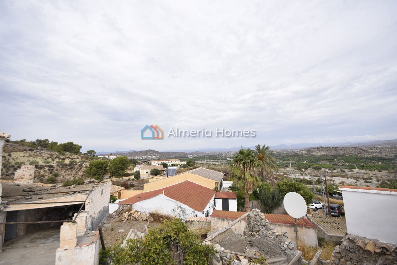 4 slaapkamer Finca/Landhuis te koop in Arboleas met garage - € 74.995 (Ref: 10112358)