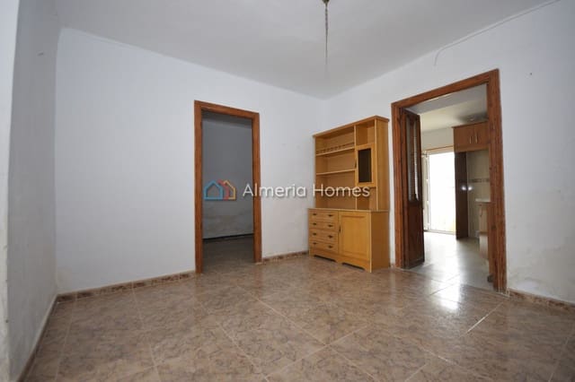 4 slaapkamer Finca/Landhuis te koop in Arboleas met garage - € 74.995 (Ref: 10112358)