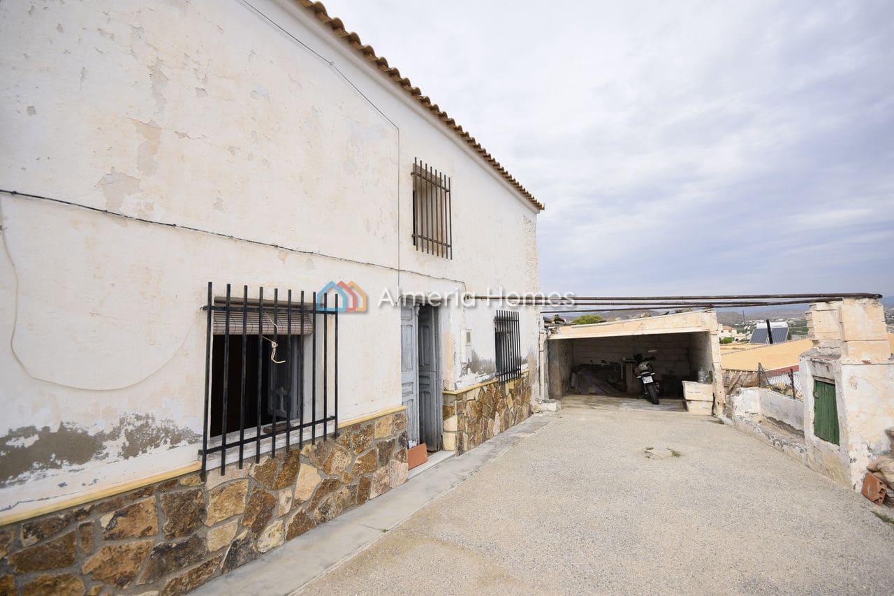 4 slaapkamer Finca/Landhuis te koop in Arboleas met garage - € 74.995 (Ref: 10112358)