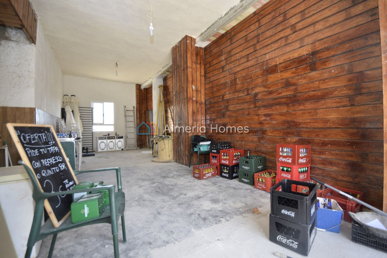 Commercial for sale in Tahal - € 225,000 (Ref: 10124978)