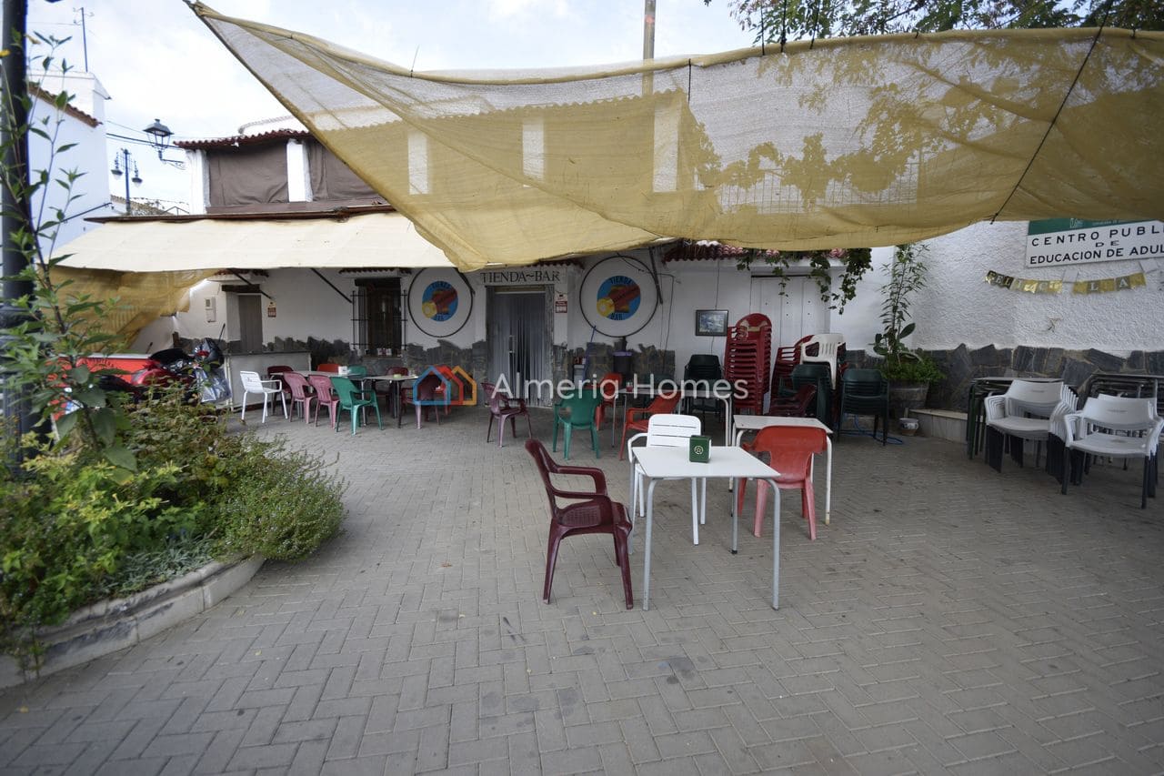 Commercial for sale in Tahal - € 225,000 (Ref: 10124978)