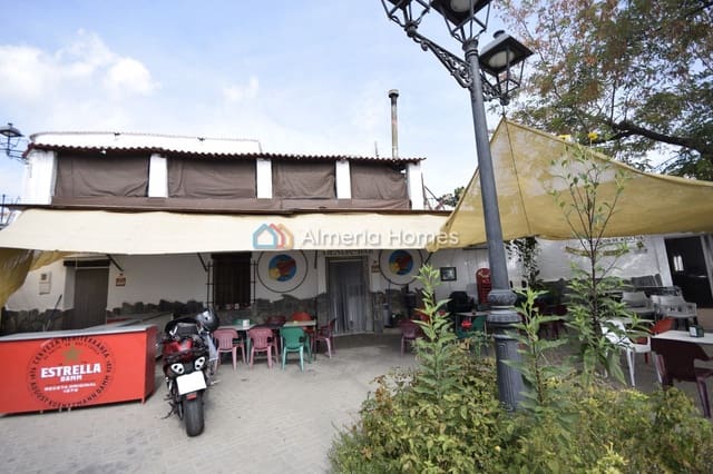 Commercial for sale in Tahal - € 225,000 (Ref: 10124978)