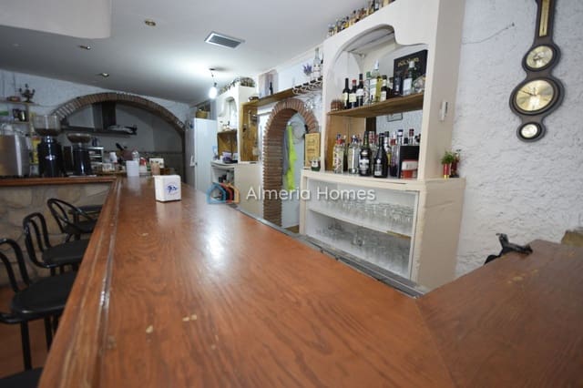 Commercial for sale in Tahal - € 225,000 (Ref: 10124978)