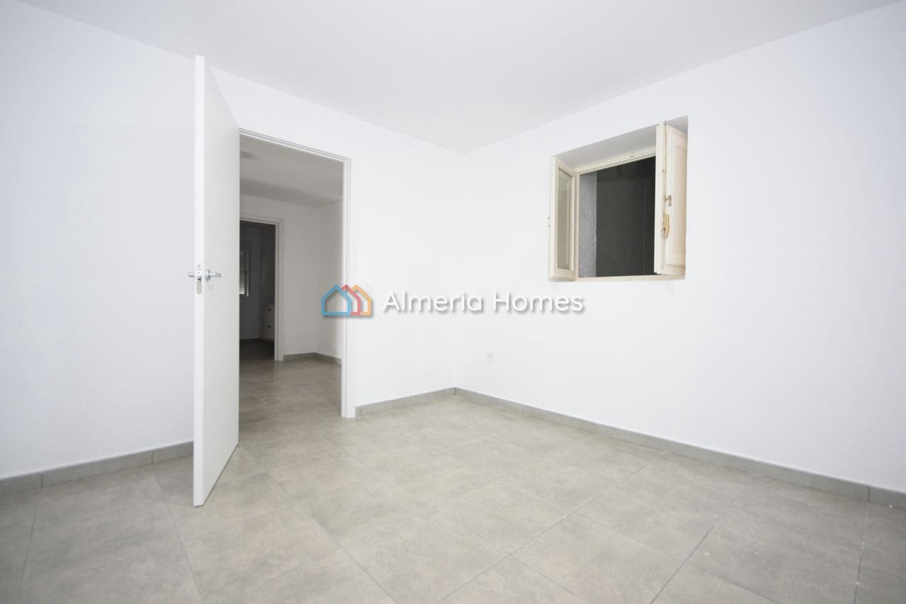 6 quarto Quinta/Casa Rural para venda em Albox - 137 500 € (Ref: 10147991)