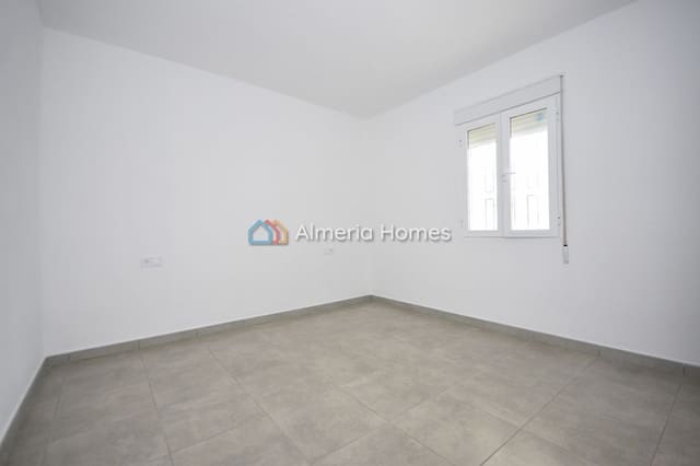 6 quarto Quinta/Casa Rural para venda em Albox - 137 500 € (Ref: 10147991)