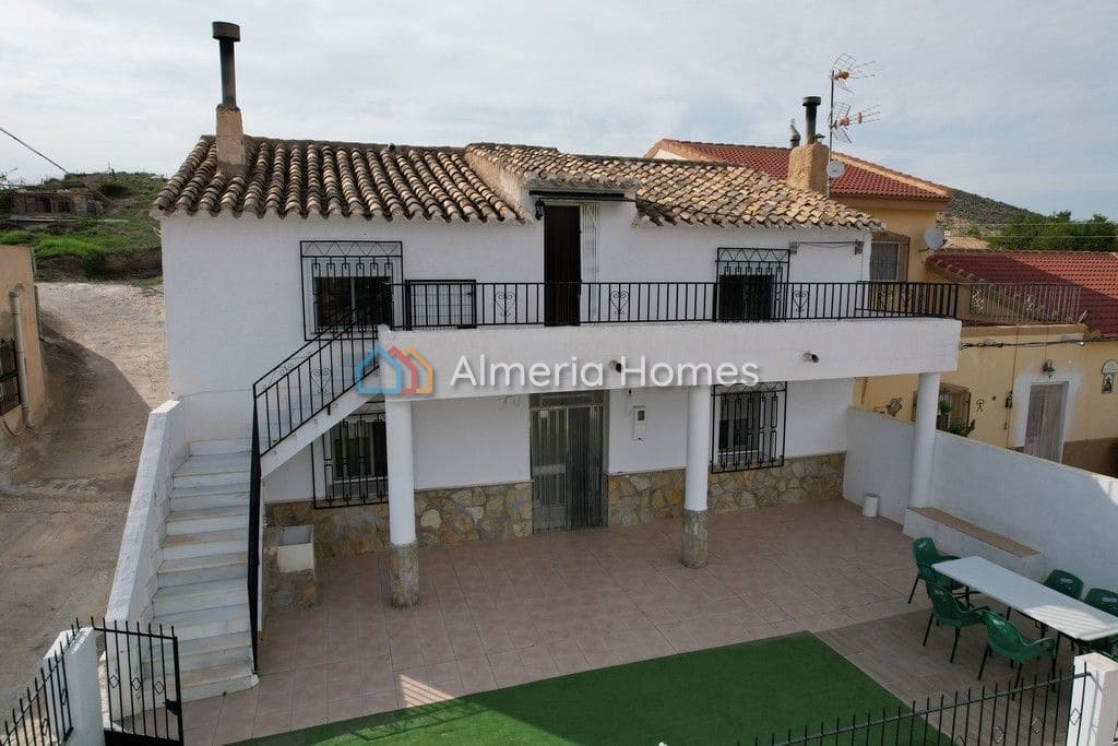6 quarto Quinta/Casa Rural para venda em Albox - 137 500 € (Ref: 10147991)