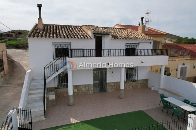 6 quarto Quinta/Casa Rural para venda em Albox - 137 500 € (Ref: 10147991)