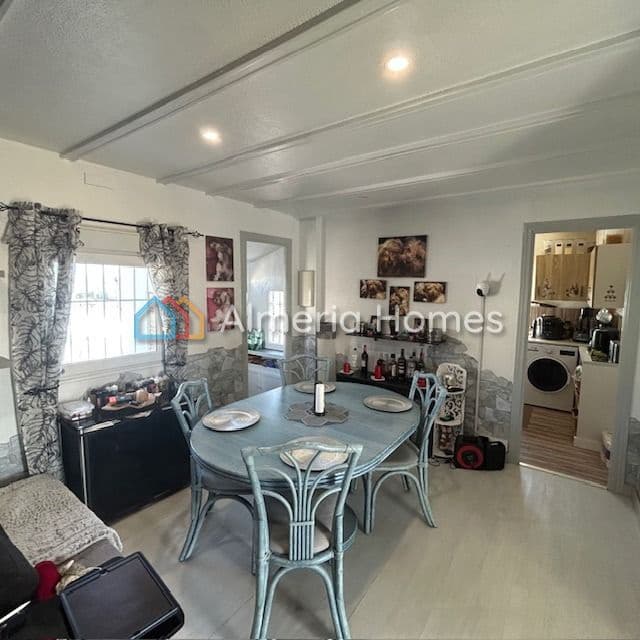2 soveværelse Villa til salg i Oria med swimmingpool garage - € 139.950 (Ref: 10155500)