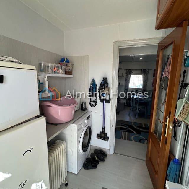 2 soveværelse Villa til salg i Oria med swimmingpool garage - € 139.950 (Ref: 10155500)