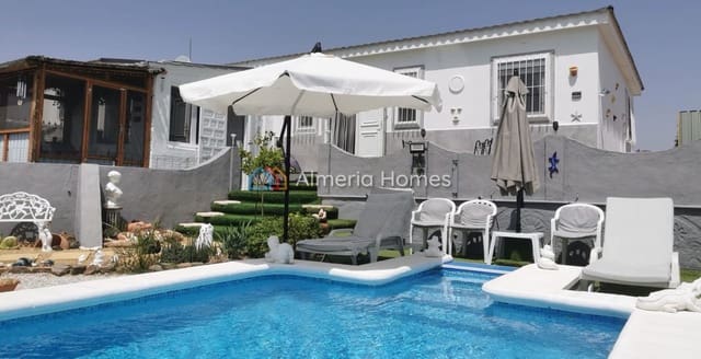 2 soveværelse Villa til salg i Oria med swimmingpool garage - € 139.950 (Ref: 10155500)