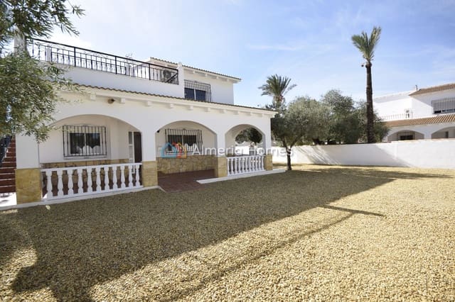 4 sypialnia Willa na sprzedaż w Cantoria z garażem - 240 000 € (Ref: 10156769)