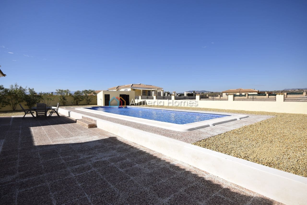 3 sovrum Villa till salu i Albox med pool - 274 995 € (Ref: 10158074)