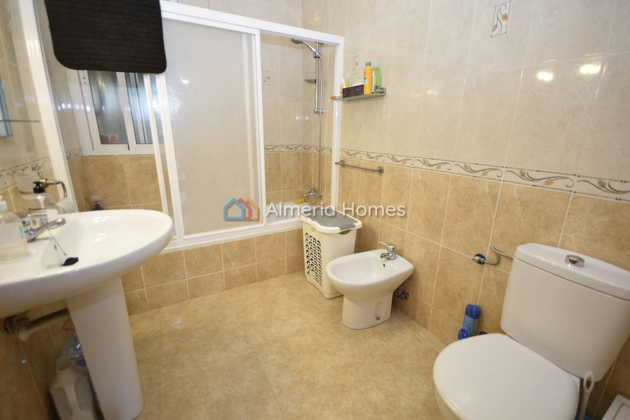 3 sypialnia Willa na sprzedaż w Partaloa z basenem garażem - 274 995 € (Ref: 10163602)