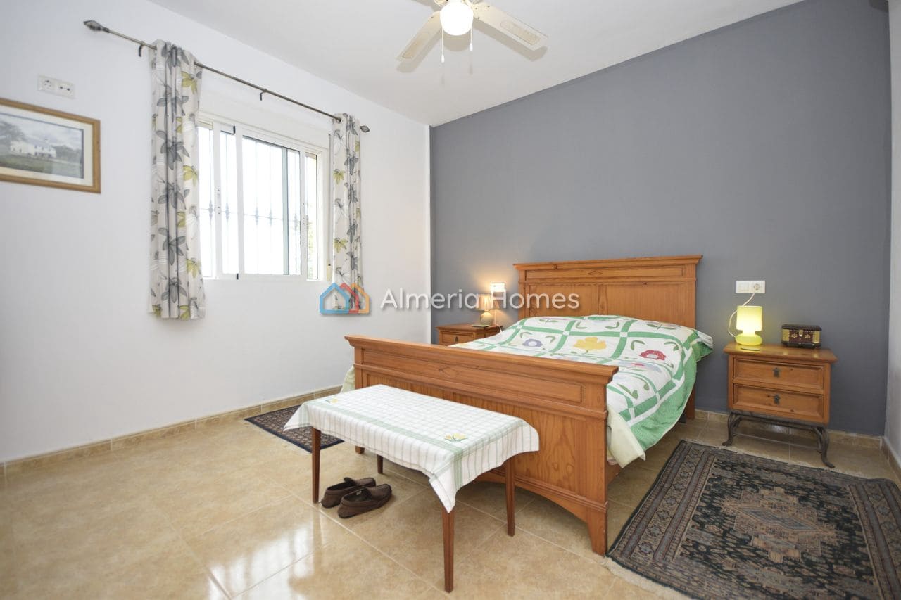 3 sypialnia Willa na sprzedaż w Partaloa z basenem garażem - 274 995 € (Ref: 10163602)