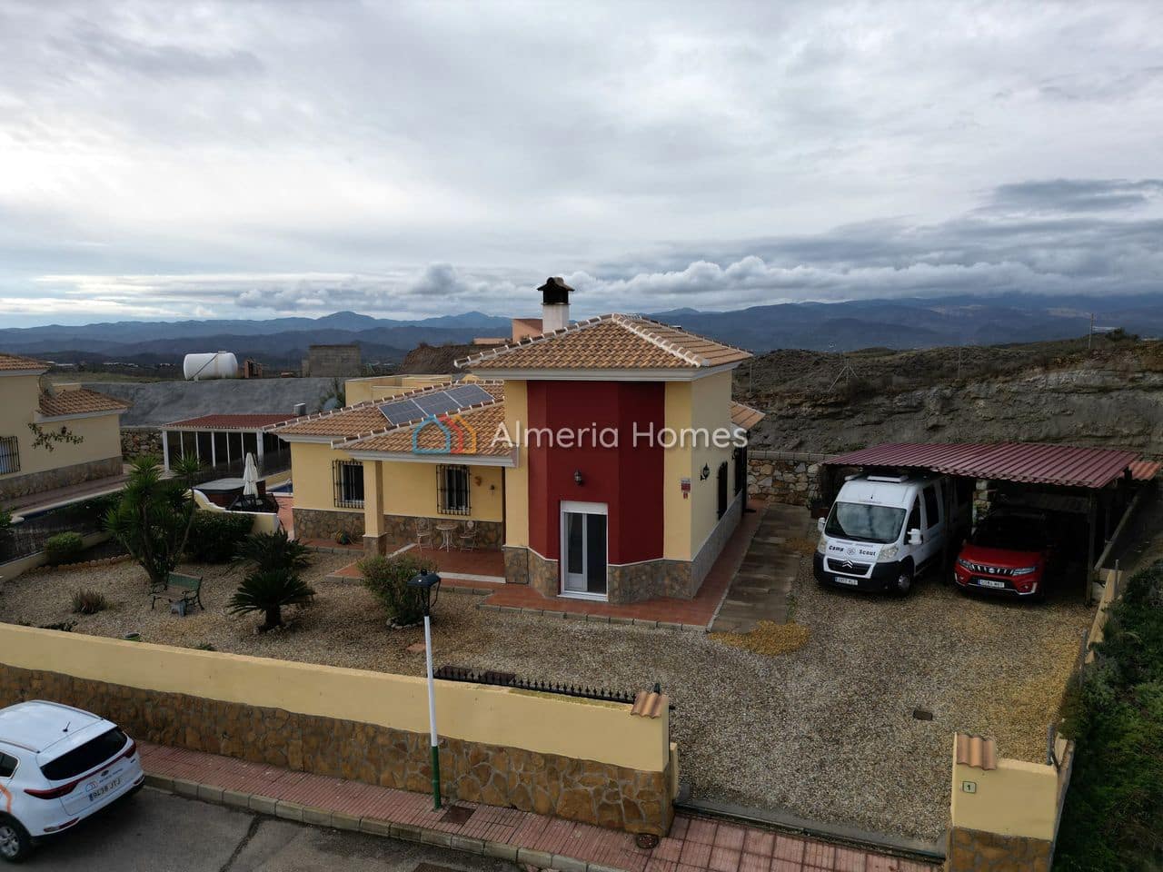 3 sypialnia Willa na sprzedaż w Partaloa z basenem garażem - 274 995 € (Ref: 10163602)